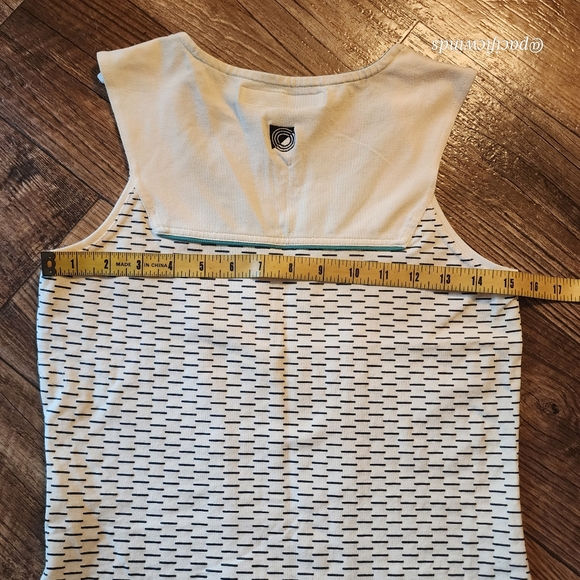 Jamie Sadock Cream and Green Tank Top Petite 0 - Picture 6 of 9